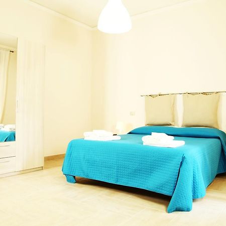 Apartamento Casa A Riba U Mari Riposto Habitación foto