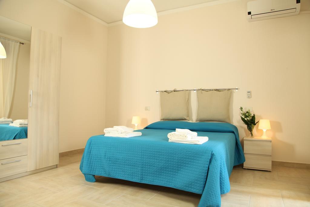 Apartamento Casa A Riba U Mari Riposto Habitación foto